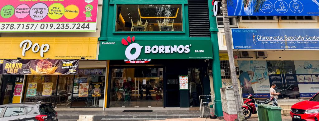 Borenos Bangi - Store Front