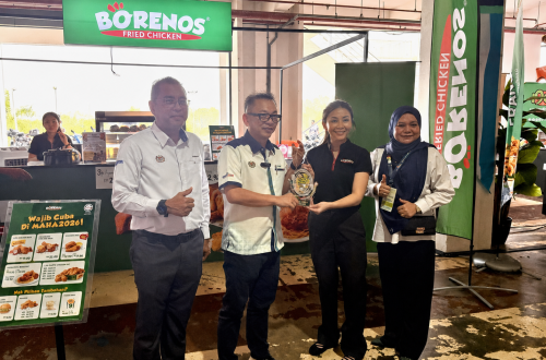 YB CHAN FOONG HIN WITH BORENOS AT MAHA 2026